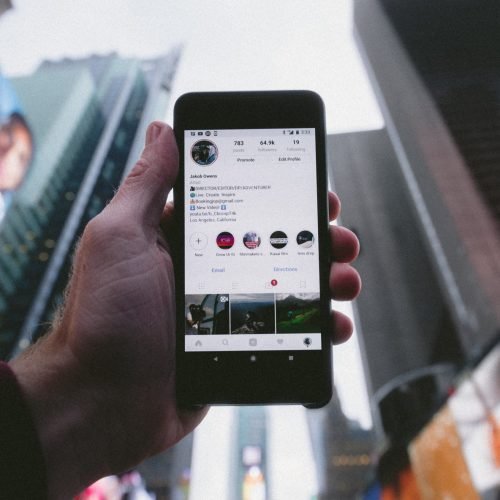 10 BEST INSTAGRAM FEATURES TO MARKET YOUR STARTUP