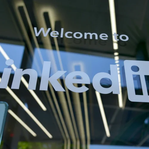 LinkedIn Makes Company Page Messaging Feature Available To All Brands